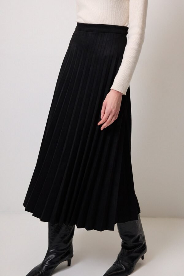 PLEATED SUEDE SKIRT - Image 3